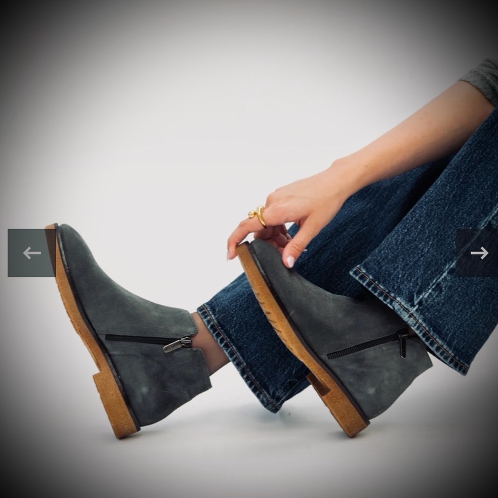 Italian Suede Boots -Grey-Luxurious Feel